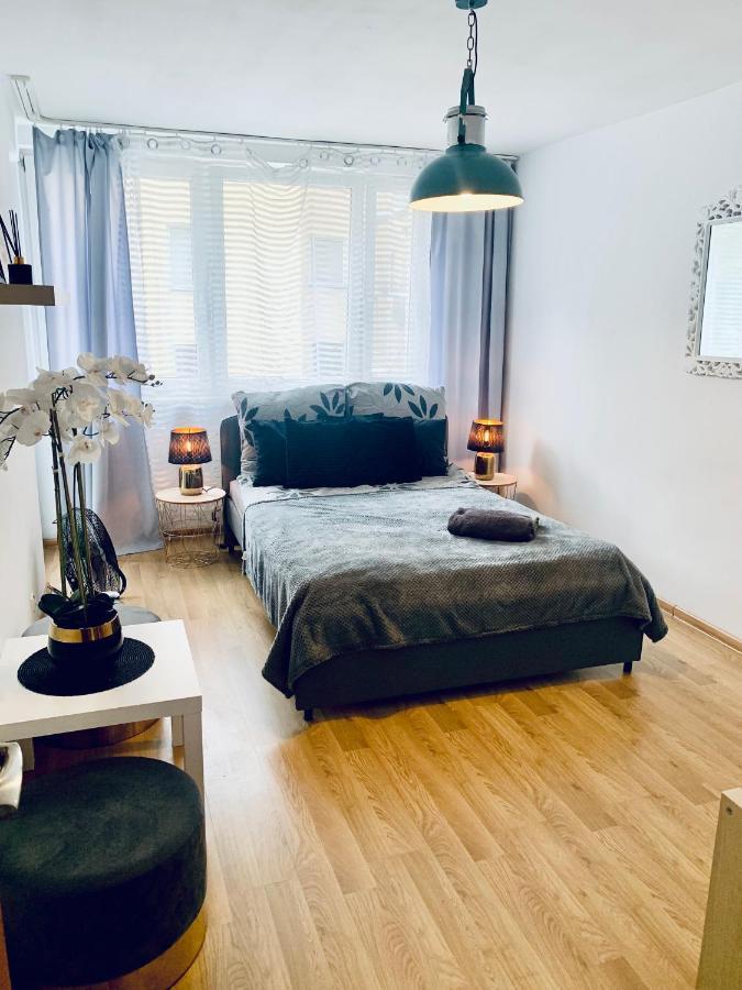 Clicktheflat Royal Park Apart Rooms Warszawa Zewnętrze zdjęcie